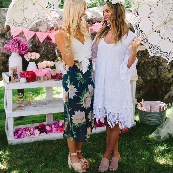 Show Me Your MuMu Fannie Flow Lace Boho Dress - Picture 2 of 8